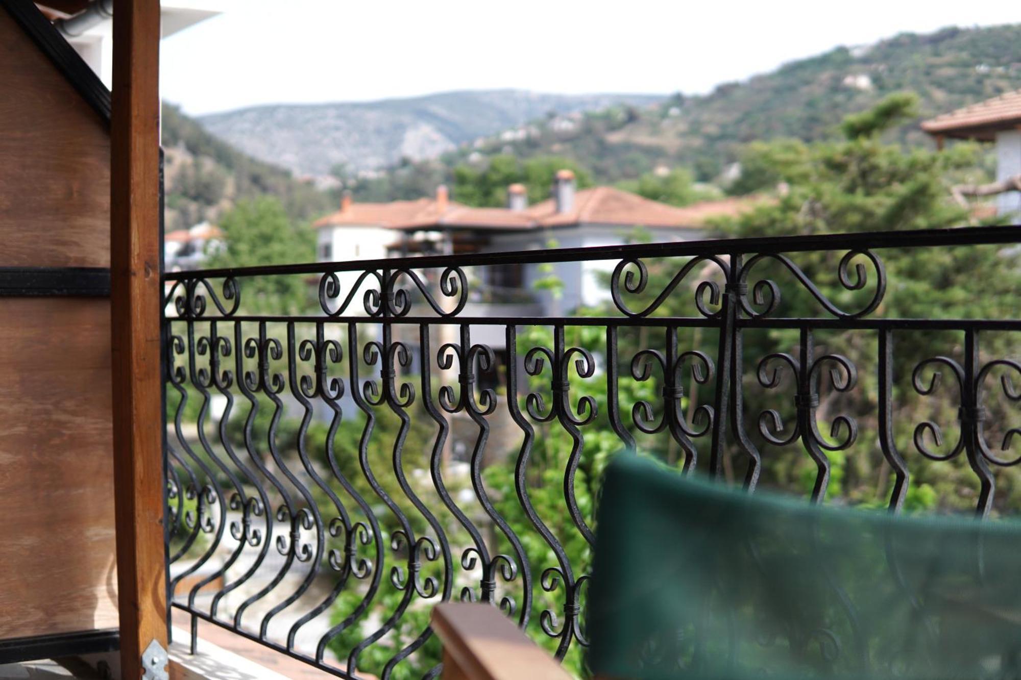 Hotel Defkalion Alli Meria Exterior photo